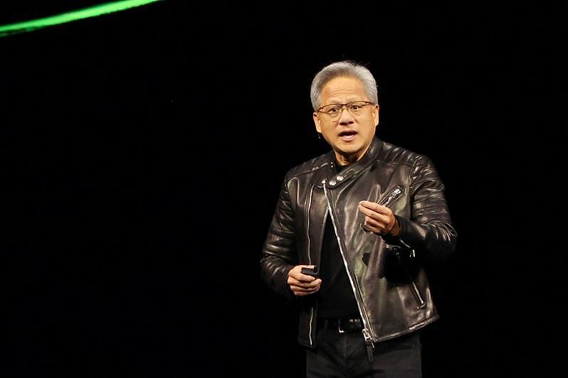 黄仁勋：中国紧追 差距非常小…盼调整AI晶片出口法规（图） - 1