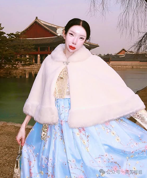 奥地利白女网红梦想当韩国美女,竟全脸爆改缝单眼皮整成塑料人?网友:看着都渗人(组图) - 7