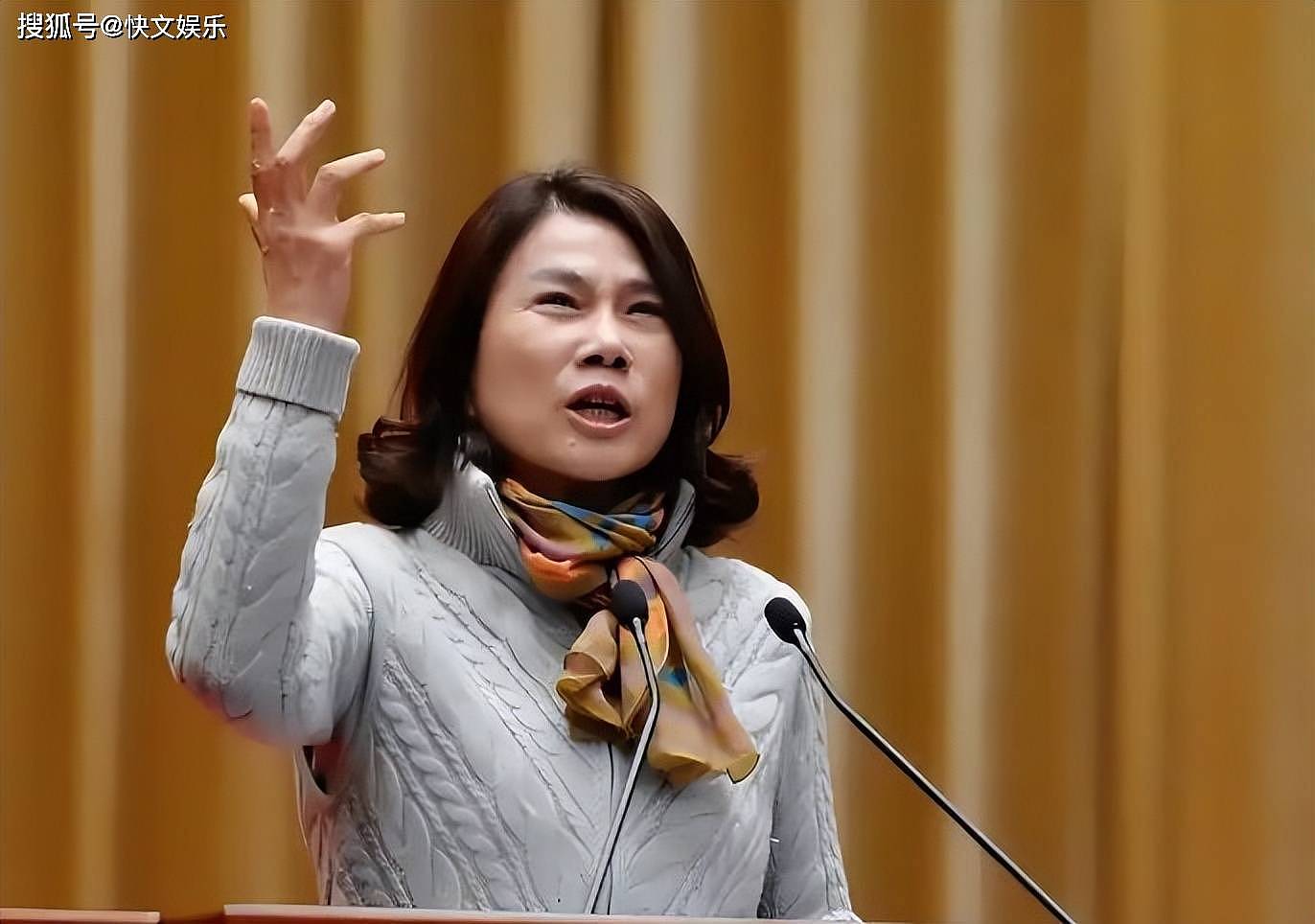 两个董小姐耍得网友团团转，让71岁的董明珠也躺枪（组图） - 4