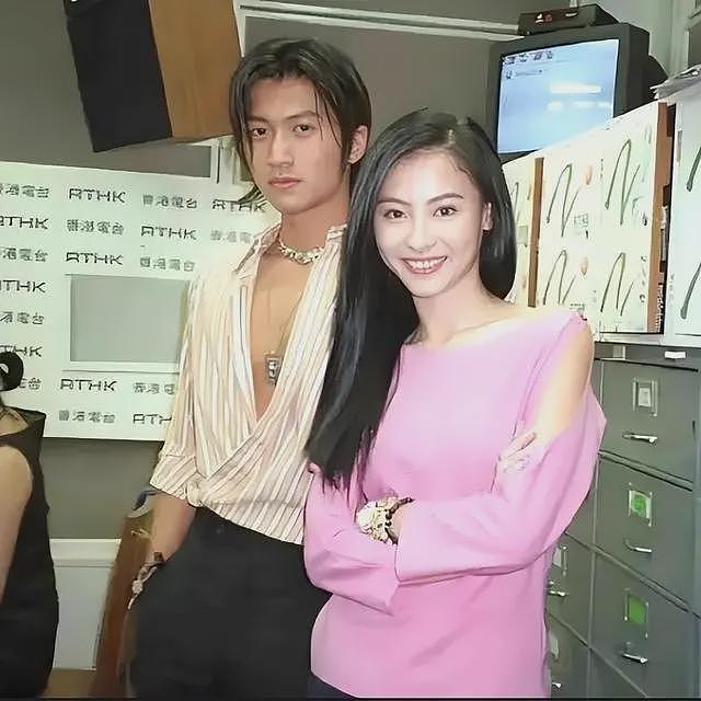 张柏芝究竟输在哪？路人镜头才是照妖镜，突然理解谢霆锋的专一了（组图） - 38