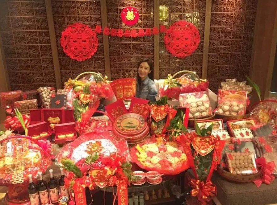 恭喜成功怀孕!首富千金未婚怀B,马上临盆不知生父,曾结婚两个月就分居(组图) - 6