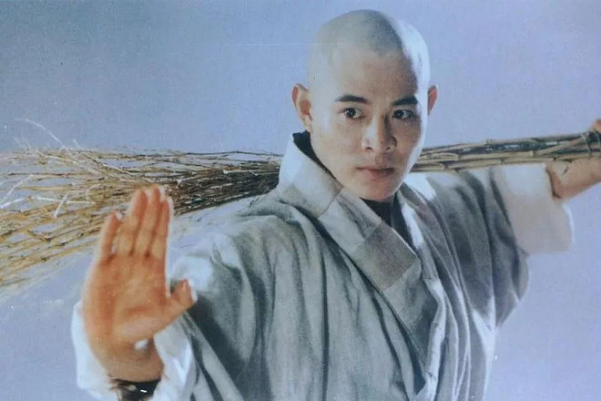 李连杰和利智合照曝光!老成了难以想象的模样...(组图) - 2