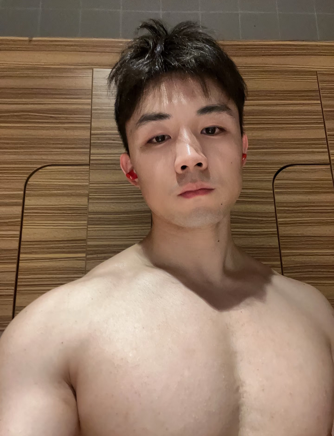 【健身】28岁上海运动博主，紧实大腿胸肌麒麟臂，这脂包肌大腿太馋人（组图） - 18