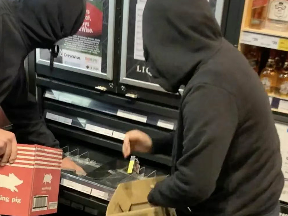 墨尔本商场持刀行凶，有人被砍满地是血！ 频繁作案数百起， 都是为了这东西...（组图） - 7
