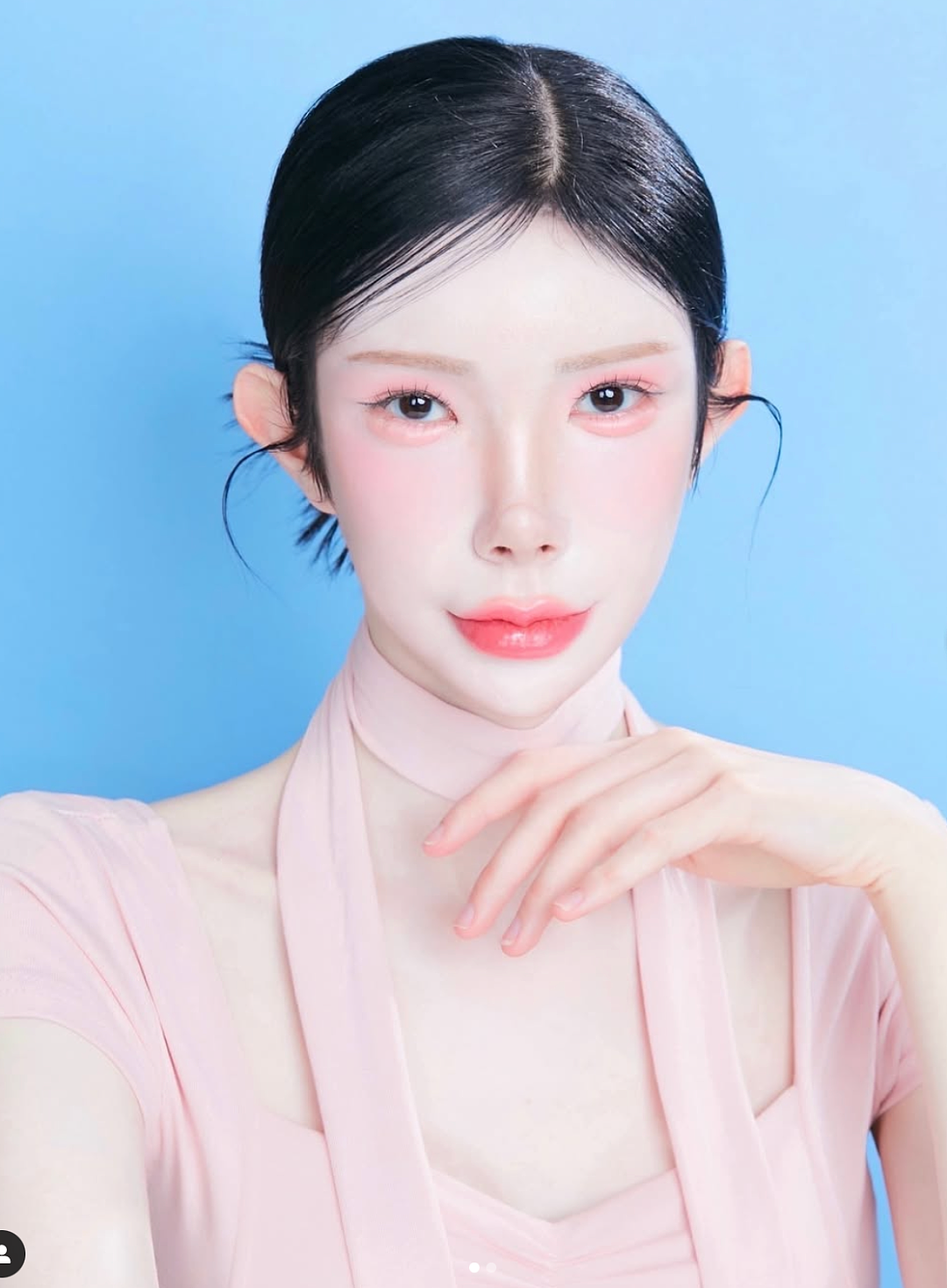 混血女网红因从小饱受霸凌，痴迷整容全脸爆改，网友：太渗人...（组图） - 1