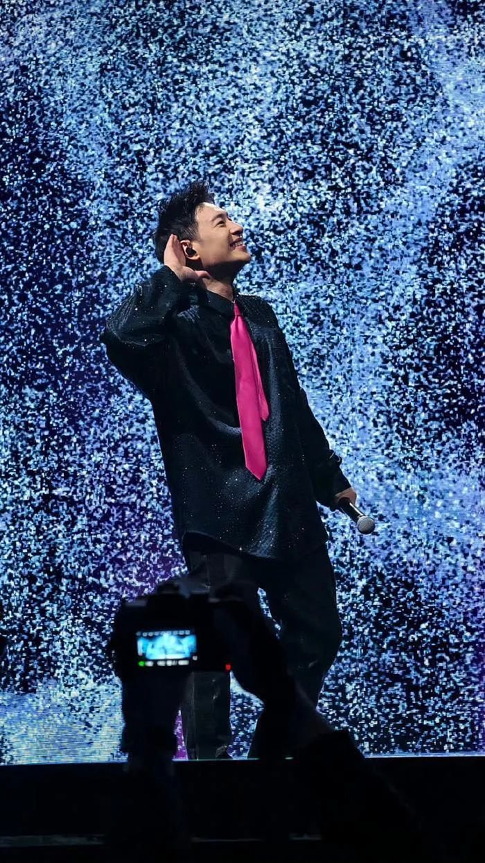 瘦如孙燕姿也难逃中年发福!这些明星突然治好了我的身材焦虑……(组图) - 10