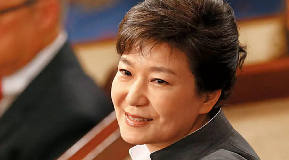 尹锡悦遭抄家，文在寅被起诉，五日内反转三重天：韩国政治混战全面爆发（组图） - 3