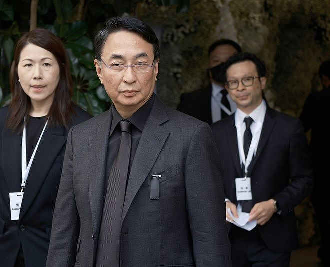 徐子淇写信悼念李兆基称其为父亲：您是恐龙老爷，在世上已经绝种（组图） - 12