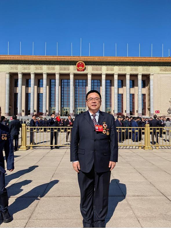 欧洲遭遇大停电时,中国一位电工意外“红”了(组图) - 2