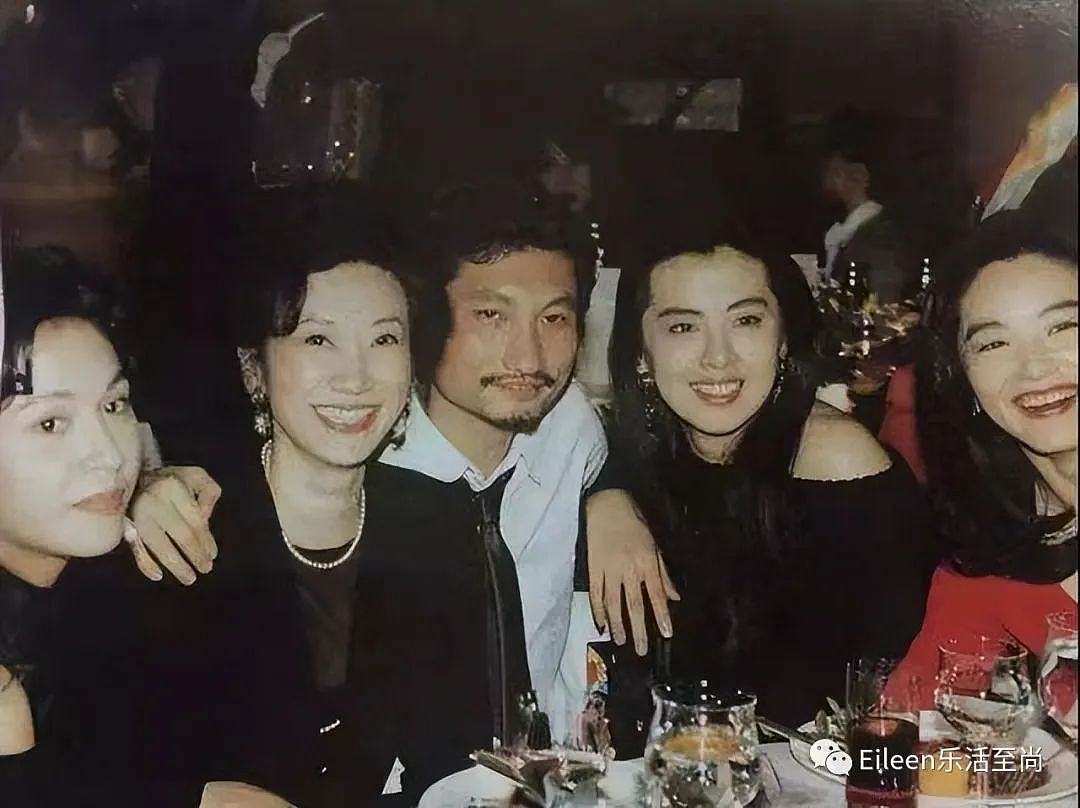 被渣35年又再同台？前夫走低顶级女大佬却为何比女神闺蜜还美？（组图） - 51