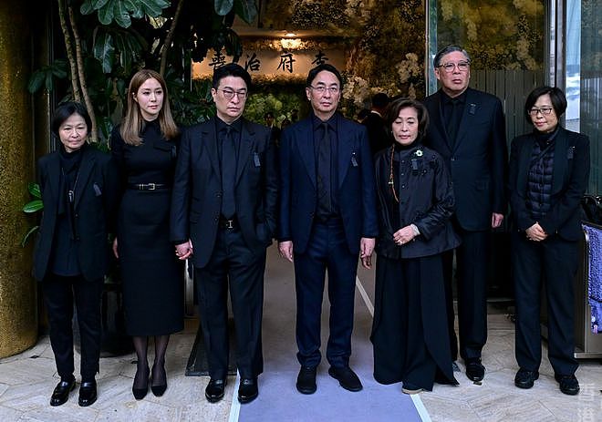 徐子淇写信悼念李兆基称其为父亲：您是恐龙老爷，在世上已经绝种（组图） - 5