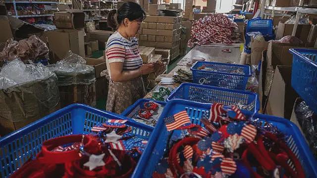 特朗普“解放日”关税满月,中国出口商们的“众生相”(组图) - 2