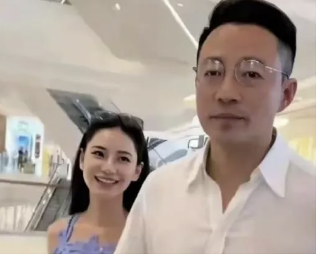 大瓜! 汪小菲新老婆遭前夫哥手撕,爆婚内出轨,他力挺: 娶她是我烧高香(组图) - 11