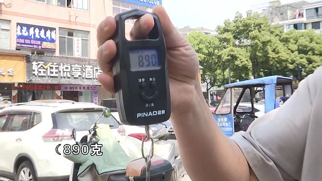 买600克鸡蛋实际近900克？男子反而担心不新鲜，店家、供应商无奈回应（组图） - 4