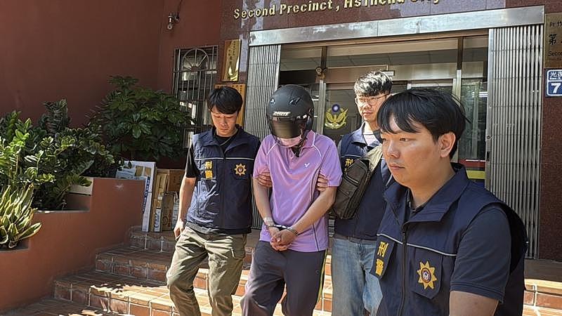 台男争上亿家产杀姪，冷静挑刀画面曝光，坦承杀人无悔意（组图） - 1