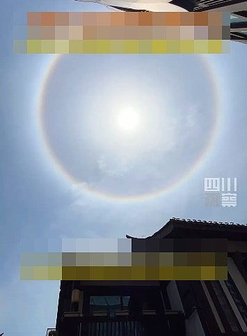 菩萨显灵！峨眉山连续两天现日晕奇观，与山顶佛像融为一体（组图） - 3