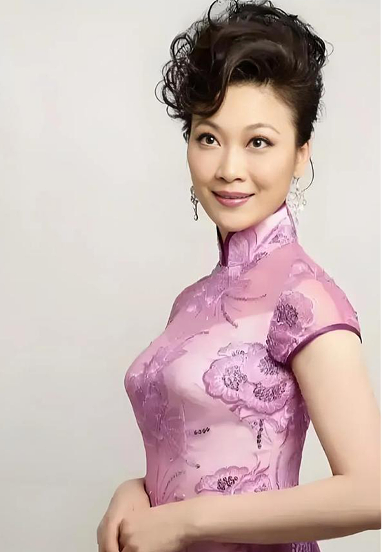 TVB“最美瑛姑”蒋文端近况曝光，网友惊叹“逆生长“，嫁富商生俩女儿，成粤剧传承人（组图） - 8