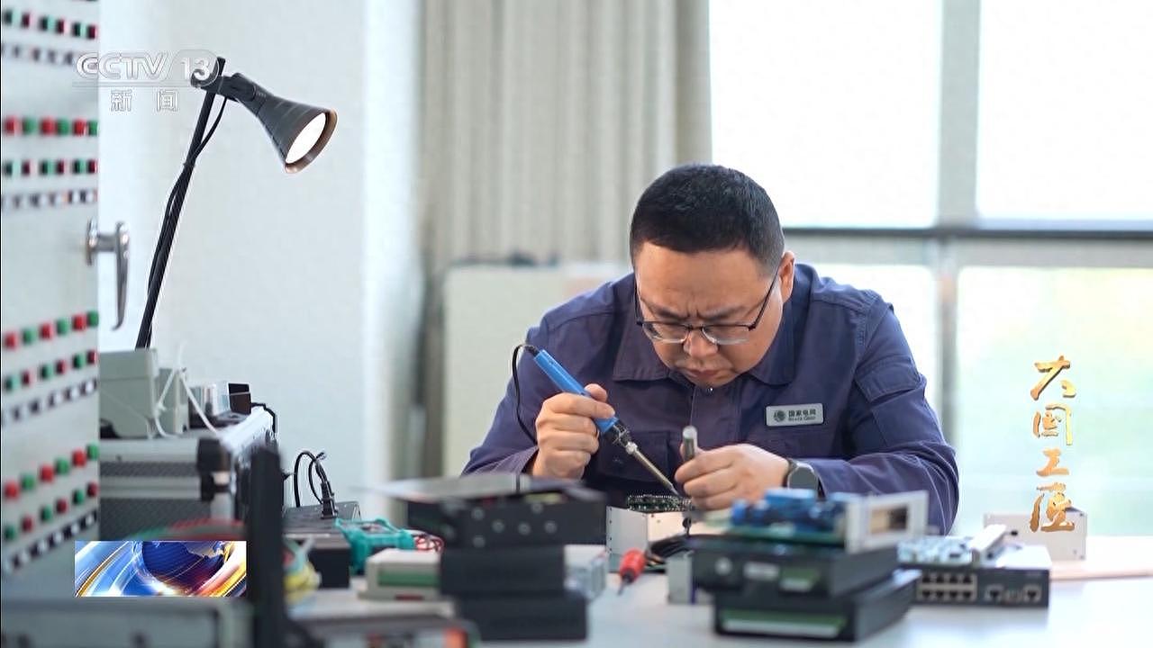 欧洲遭遇大停电时,中国一位电工意外“红”了(组图) - 1