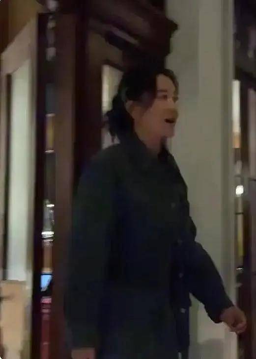 贾玲庆生照曝光！网友：本人超瘦，谁说她复胖了（组图） - 3