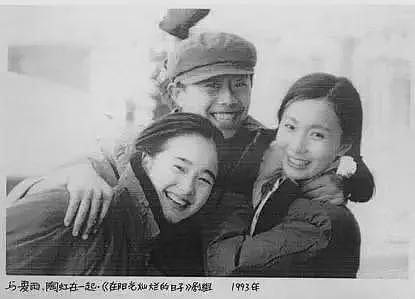 人前正经人后疯狂，靠美貌同多个男人传绯闻，左小青嫁入豪门终成空（组图） - 13