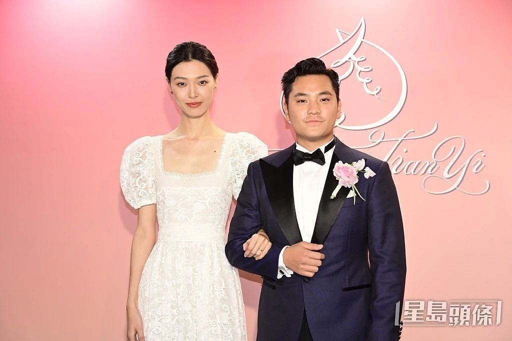 诞私生子震惊全城？与已婚男三人行当街调情，做恶婆婆遭报应儿子患怪病，新婚4个月被老公赶出家门？（组图） - 44