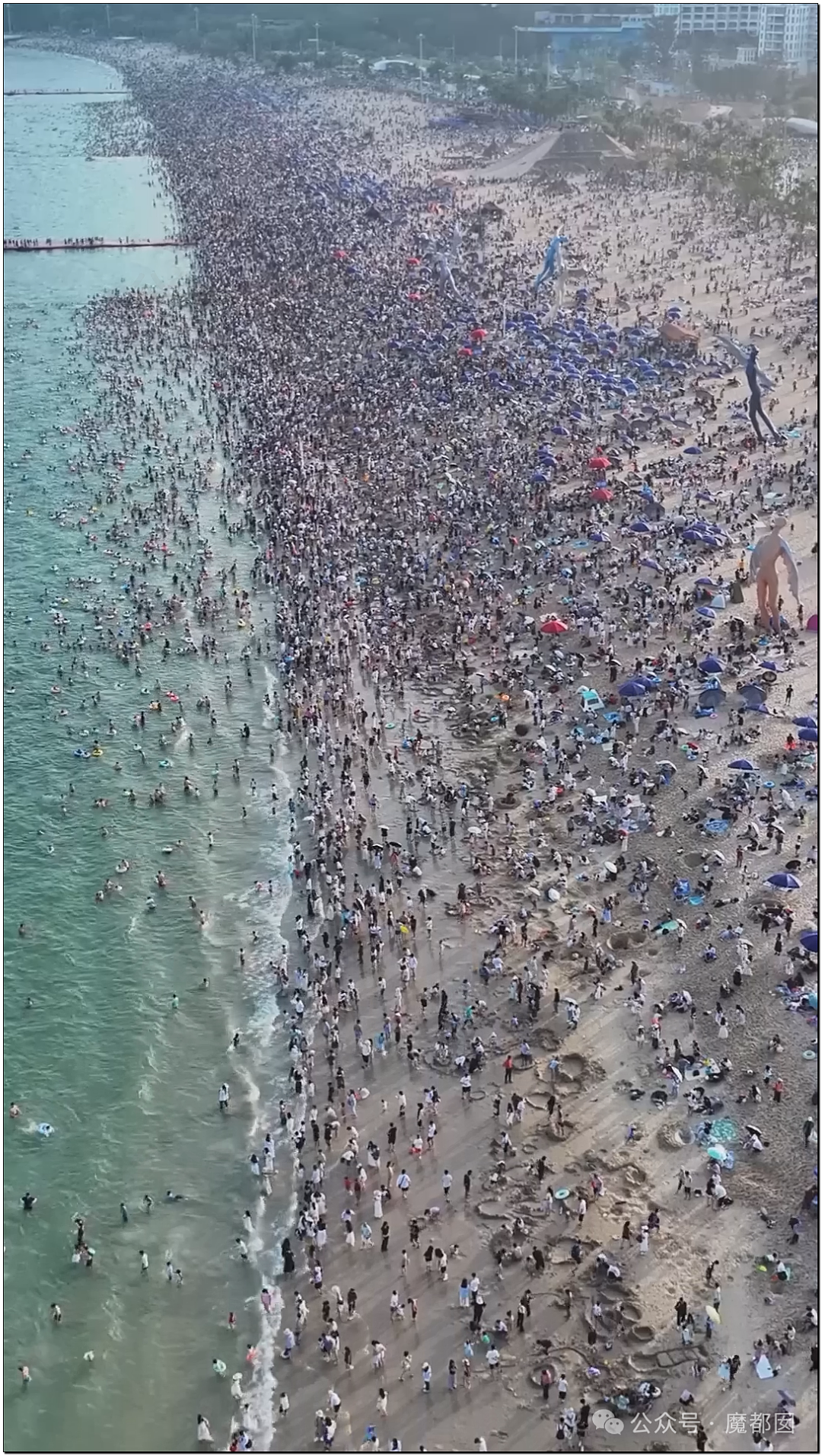 五一假期末尾更疯狂!国内景区人流量再攀高峰,心肝脾肺肾都挤出来(视频/组图) - 1