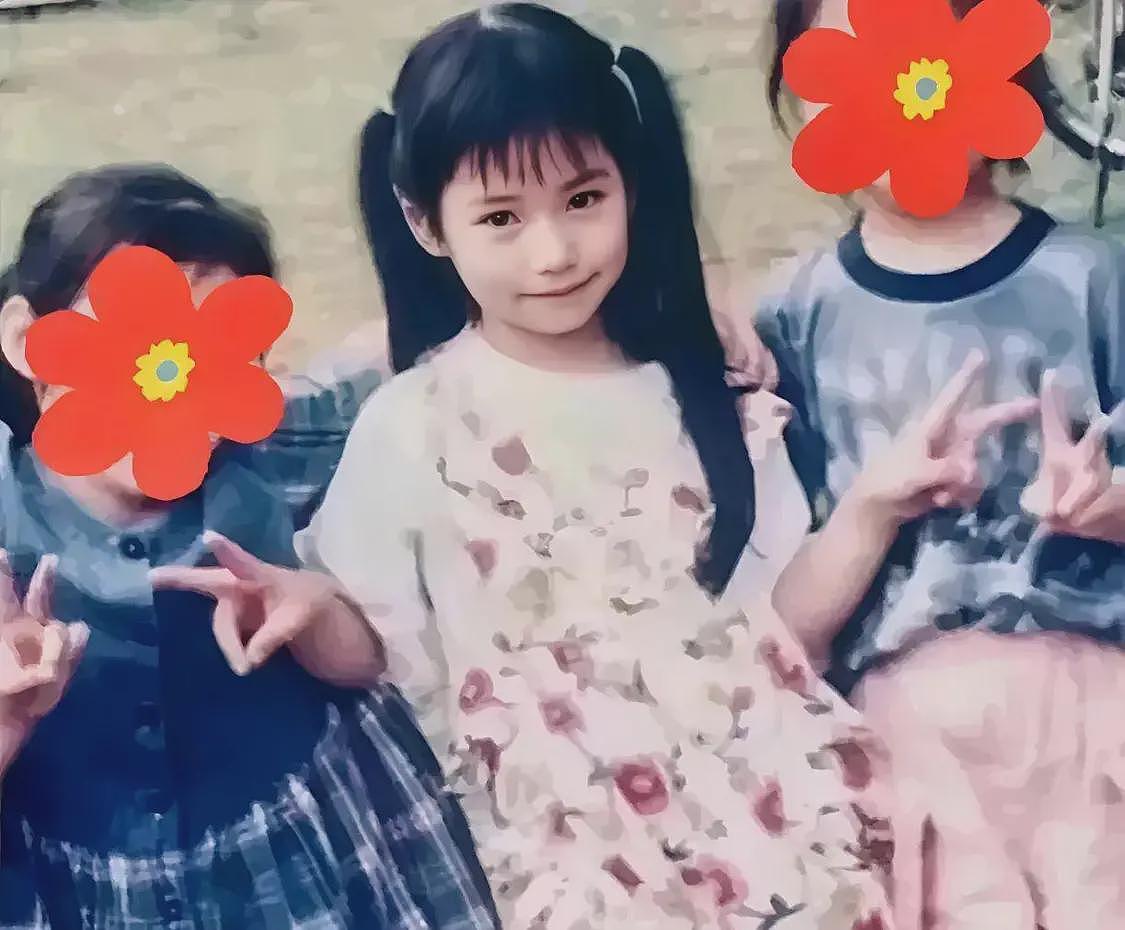 汪小菲尴尬了!二婚妻子海量不雅照曝光,父母真实职业也被扒(组图) - 3