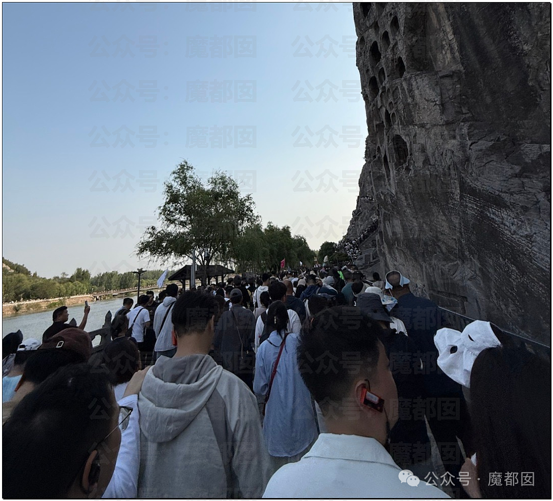 五一假期末尾更疯狂!国内景区人流量再攀高峰,心肝脾肺肾都挤出来(视频/组图) - 78