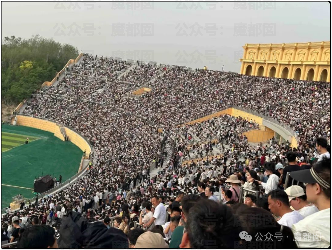 五一假期末尾更疯狂!国内景区人流量再攀高峰,心肝脾肺肾都挤出来(视频/组图) - 8