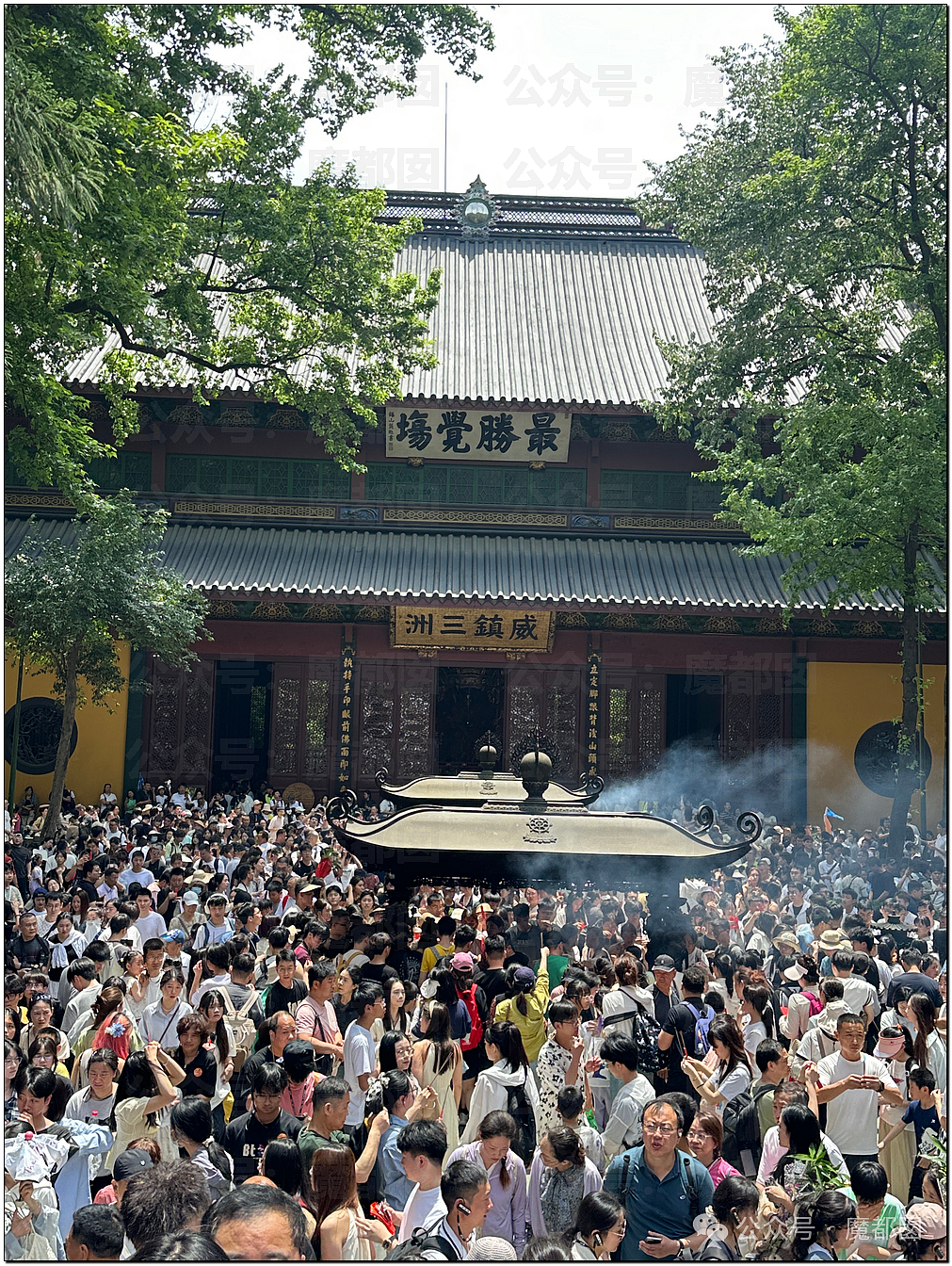 五一假期末尾更疯狂!国内景区人流量再攀高峰,心肝脾肺肾都挤出来(视频/组图) - 34