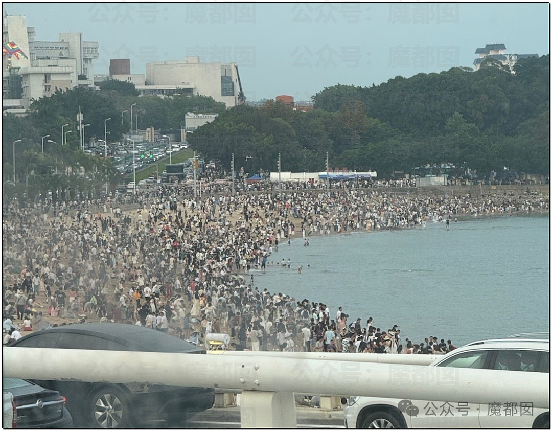 五一假期末尾更疯狂!国内景区人流量再攀高峰,心肝脾肺肾都挤出来(视频/组图) - 7