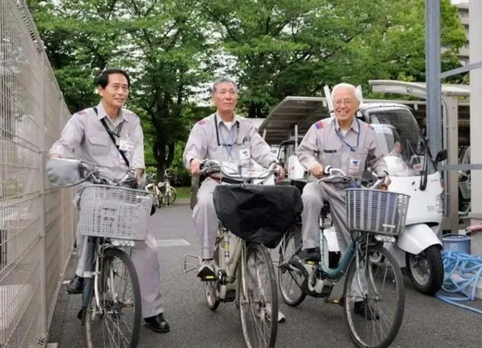 “70岁送外卖，80岁还房贷”，为了养老，日本老人正抢着进监狱（组图） - 9