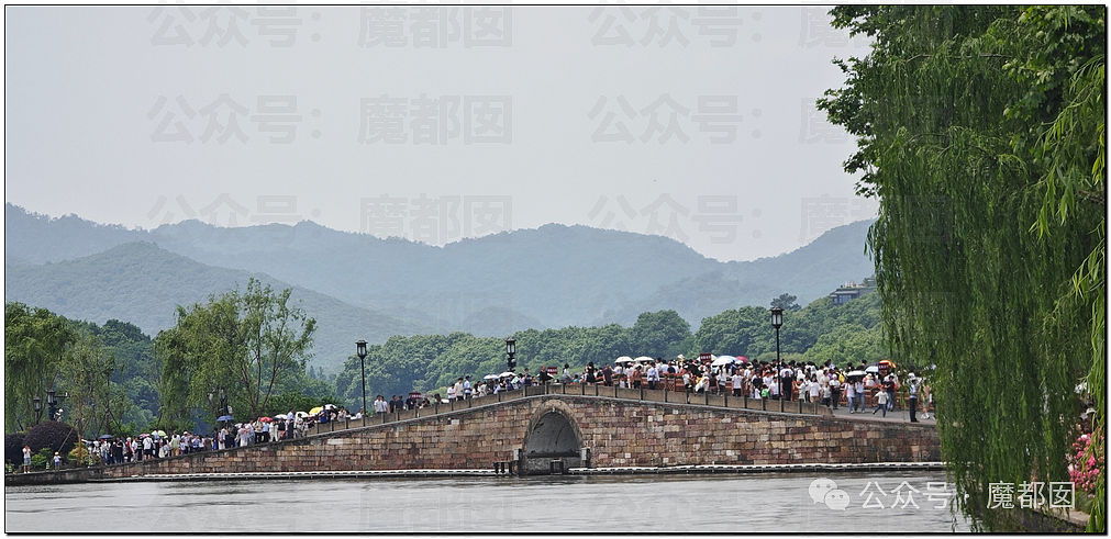 五一假期末尾更疯狂!国内景区人流量再攀高峰,心肝脾肺肾都挤出来(视频/组图) - 30