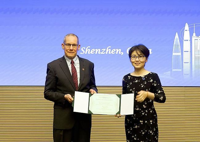 涉千人计划获刑，美顶尖纳米科学家、哈佛前教授全职加入清华大学（组图） - 2