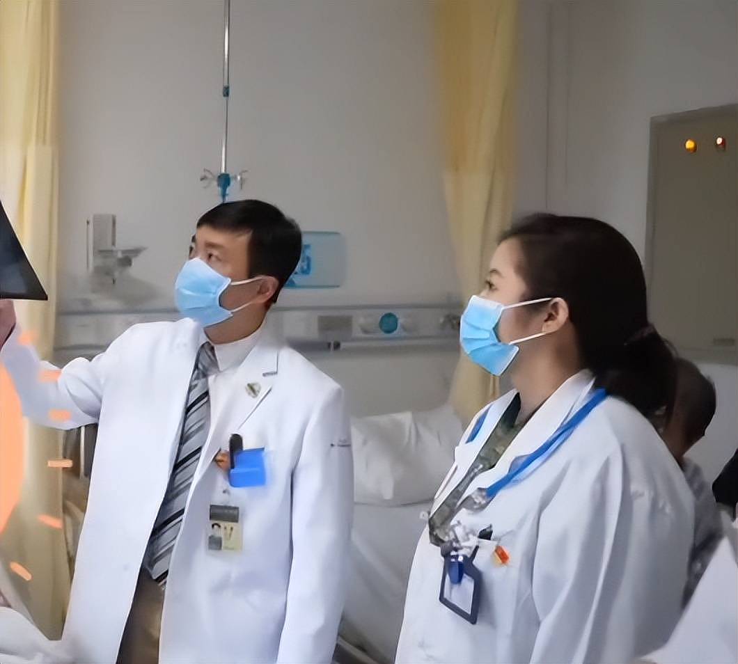 董袭莹的实力不容小觑!4+4项目大合影,稳居c位(组图) - 6