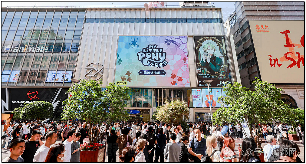 五一假期末尾更疯狂!国内景区人流量再攀高峰,心肝脾肺肾都挤出来(视频/组图) - 129
