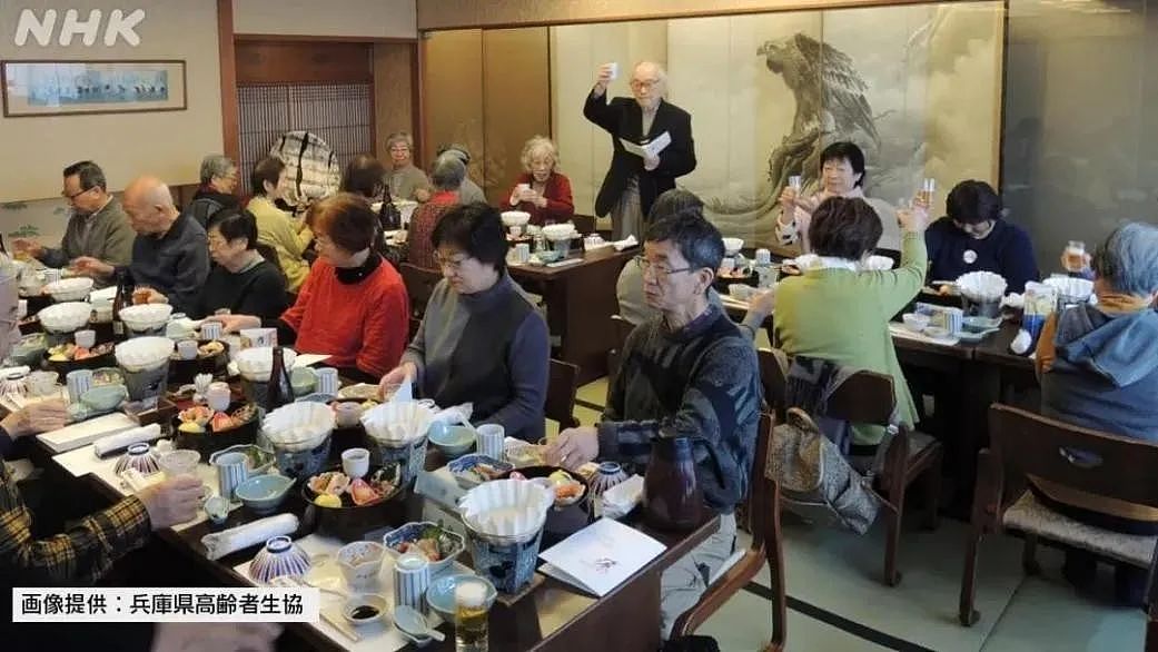 “70岁送外卖，80岁还房贷”，为了养老，日本老人正抢着进监狱（组图） - 10