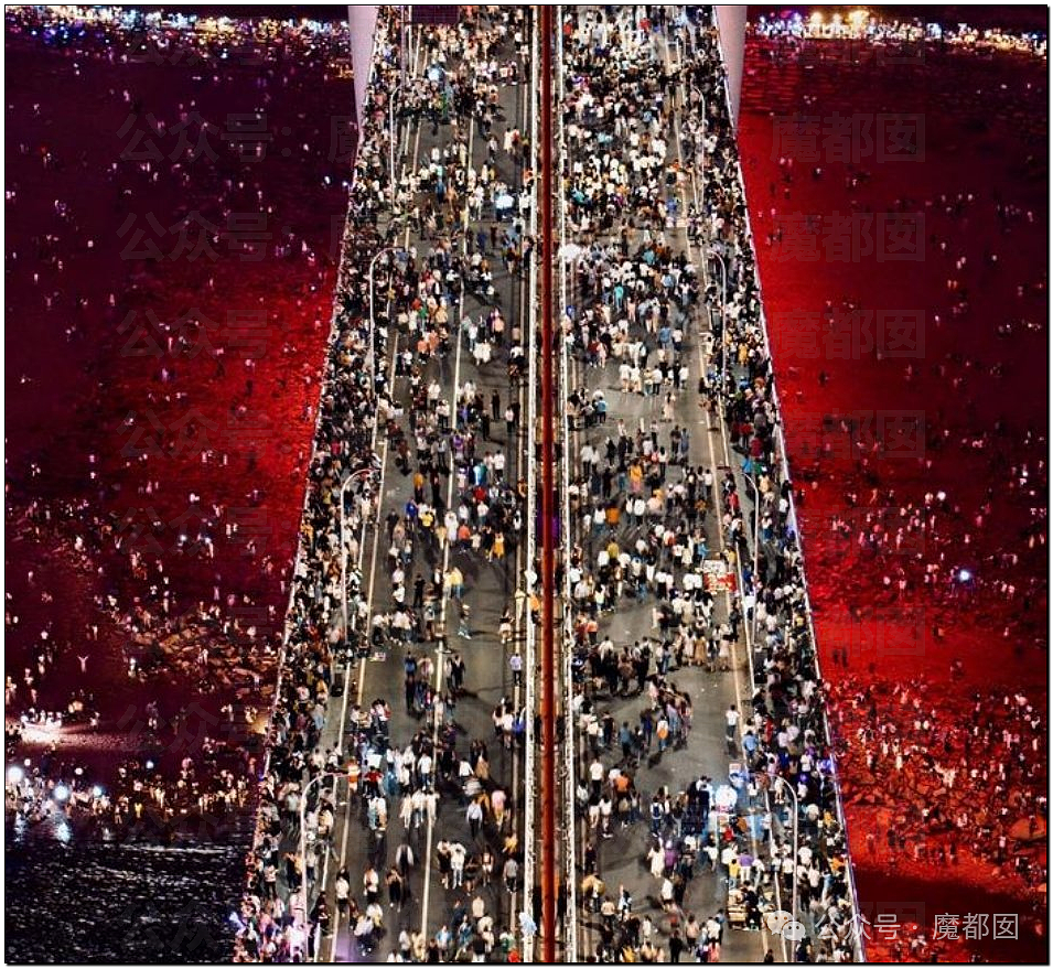 五一假期末尾更疯狂!国内景区人流量再攀高峰,心肝脾肺肾都挤出来(视频/组图) - 20