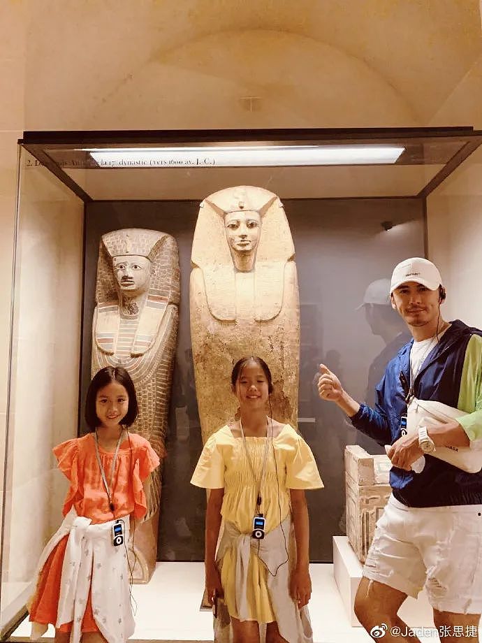 看到钟丽缇三个女儿同框，才明白女儿要怎么养……（组图） - 21