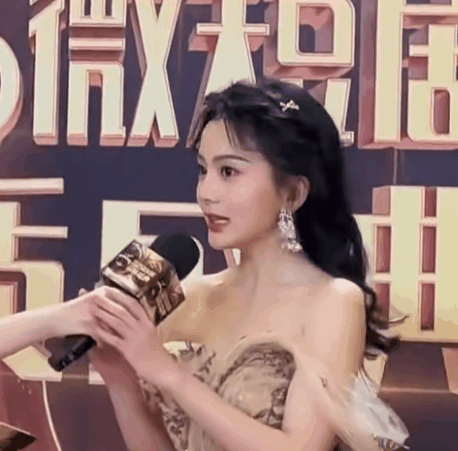 短剧女演员困境:要学历有硕士,要演技有科班,要番位只有18线(组图) - 24