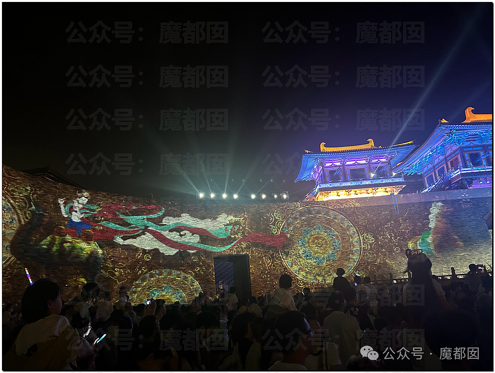 五一假期末尾更疯狂!国内景区人流量再攀高峰,心肝脾肺肾都挤出来(视频/组图) - 58