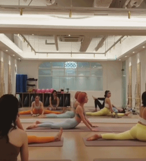 【美女】炸裂!韩国普拉提小姐姐一招引爆全网,这“致命身材”直接鲨疯啦(组图) - 37
