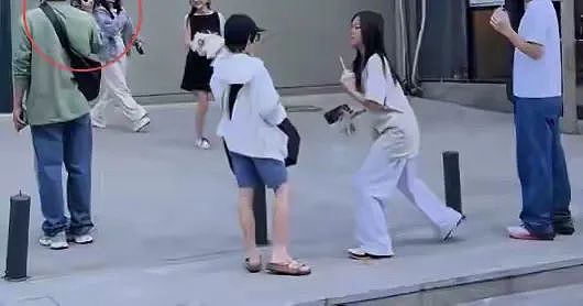 热搜炸了！贾乃亮和李小璐偷偷复合了？（组图） - 10