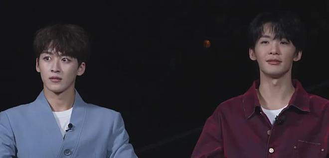 央视五四晚会镜头下的明星：关晓彤晕妆，王一博显疲惫，宋轶脸僵（组图） - 4