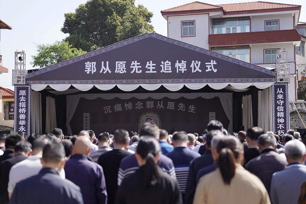 ​钢铁大王遭撕票：菲警悬红倍增至$138万！通缉26岁在逃湖南女（组图） - 3