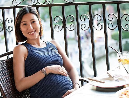 23岁朝鲜姑娘远嫁上海，7年寄回50万，回家探亲时却傻眼了（组图） - 4