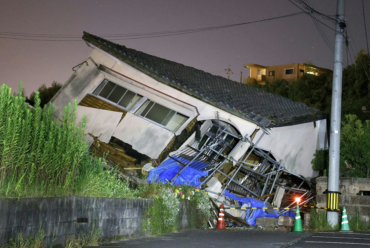日本青森惊现诡异“地鸣”,网民忧地震、火山爆发!气象台急回应(视频/组图) - 2