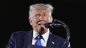 特朗普考虑任命副幕僚长米勒任国安顾问，曾策划驱逐移民行动（图） - 1