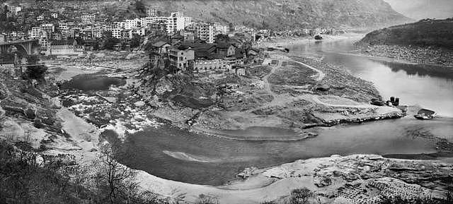 1954年滚滚长江突然断流,2小时后恢复正常,原因至今难以确定(组图) - 1