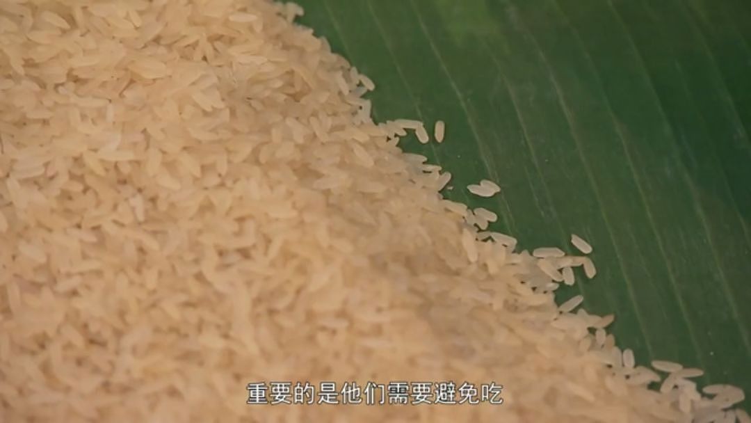 以为少吃就能瘦？BBC纪录片扎心揭秘：人胖分3种，有些人节食根本瘦不下来（组图） - 89